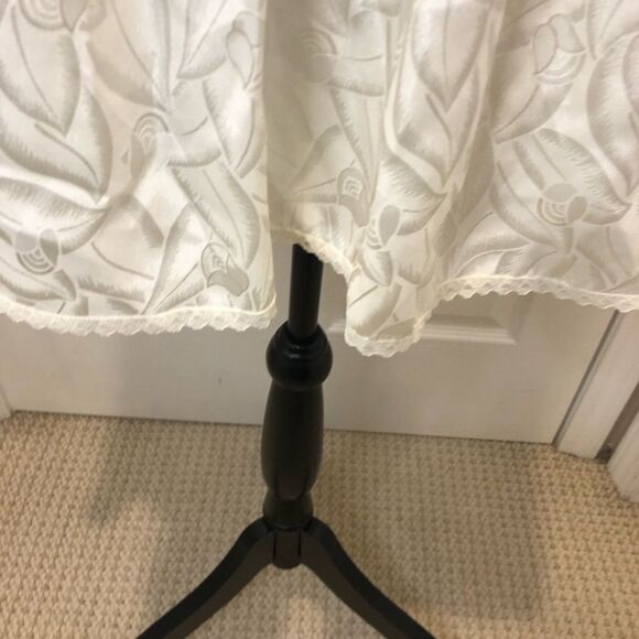 Erika Taylor vintage off white negligee nightgown, size medium - Picture 11 of 16